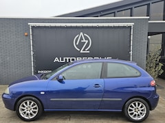SEAT Ibiza - 1.4-16V Signo *LM-Velgen*Bluetooth*AC