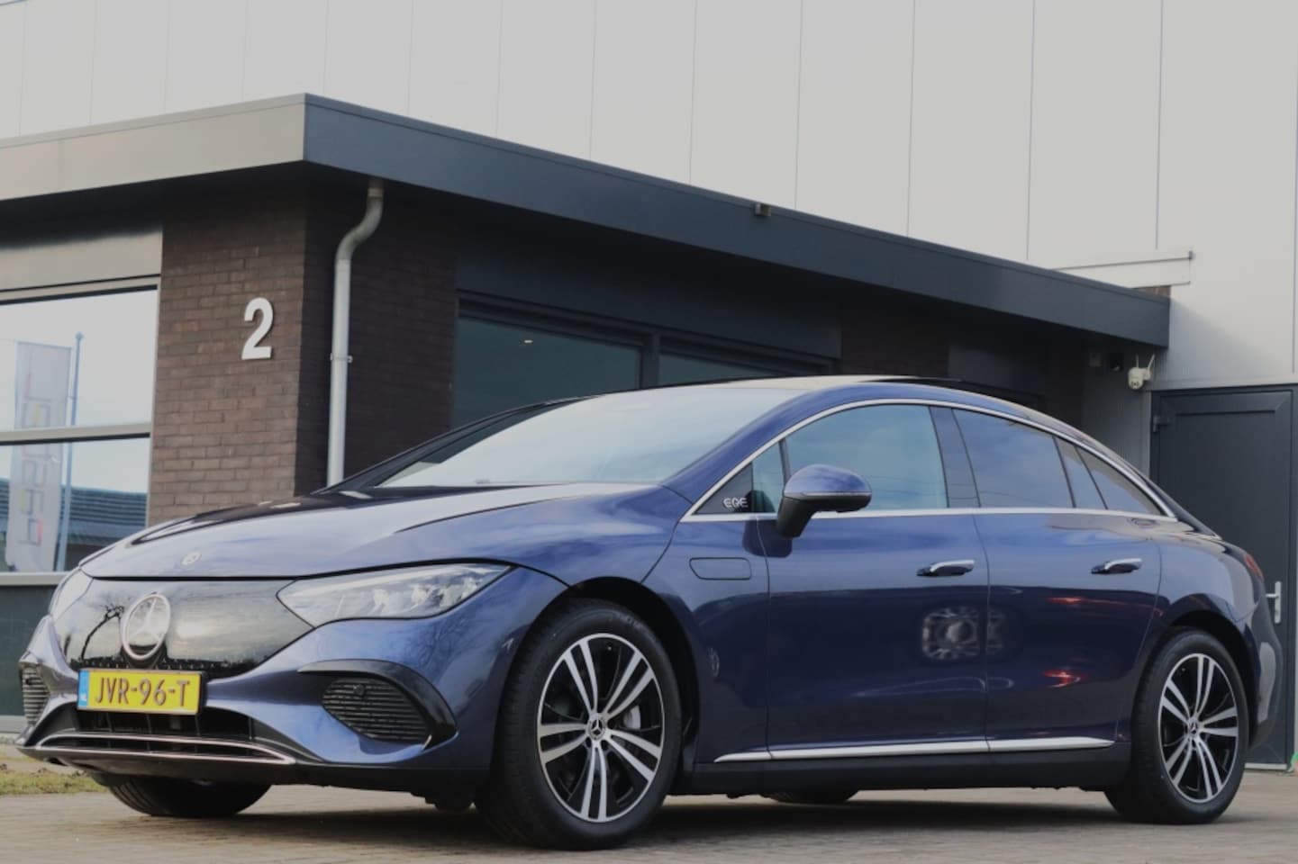 Mercedes-Benz EQE - 300 Business Ed. Lim. 90 kWh Pano Leder - AutoWereld.nl