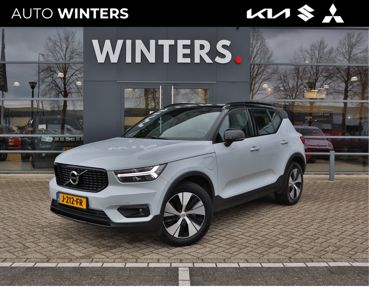 Volvo XC40 - 1.5 T5 Recharge R-Design Expression Stoel en Stuurverwarming | Aplle CarPlay & Android Aut - AutoWereld.nl
