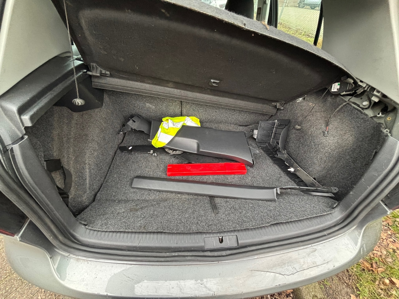 Volkswagen Golf - 1.4 TSI 5-deurs AIRCO / MOTORSCHADE - AutoWereld.nl