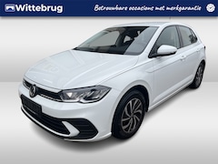 Volkswagen Polo - 1.0 TSI Life / AUTOMAAT/ LED/ APP-CONNECT/ CLIMA/ STOEL VERWARM./ PARK. SENSOREN/ ADAPT. C