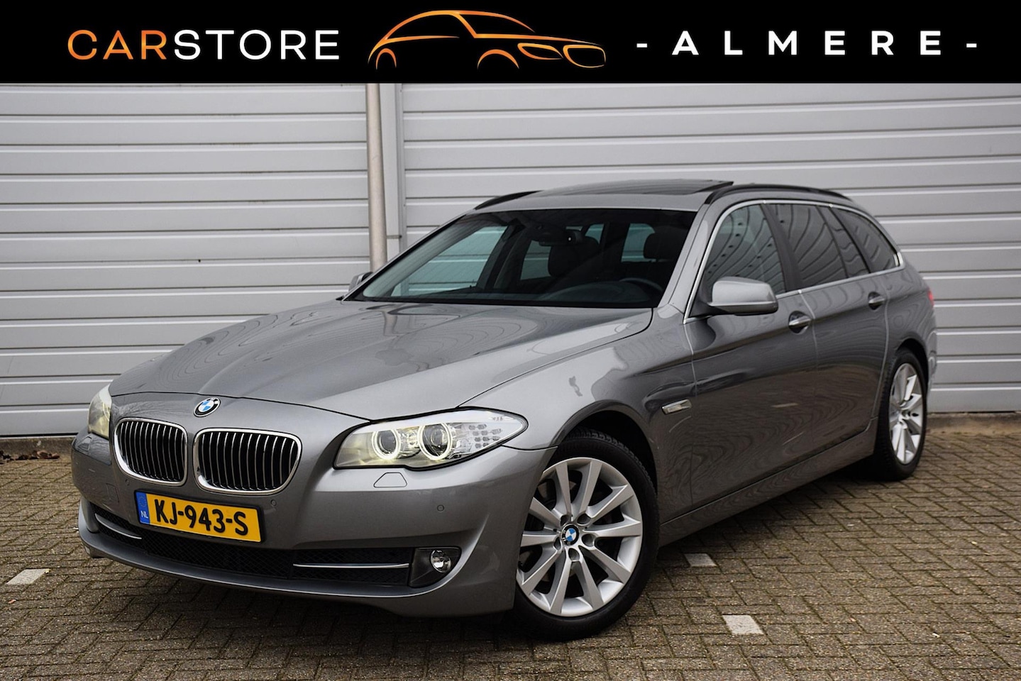 BMW 5-serie Touring - 523i High Executive*6 Cilinder*Dealer onderhouden*Pano*Navi*Enz - AutoWereld.nl