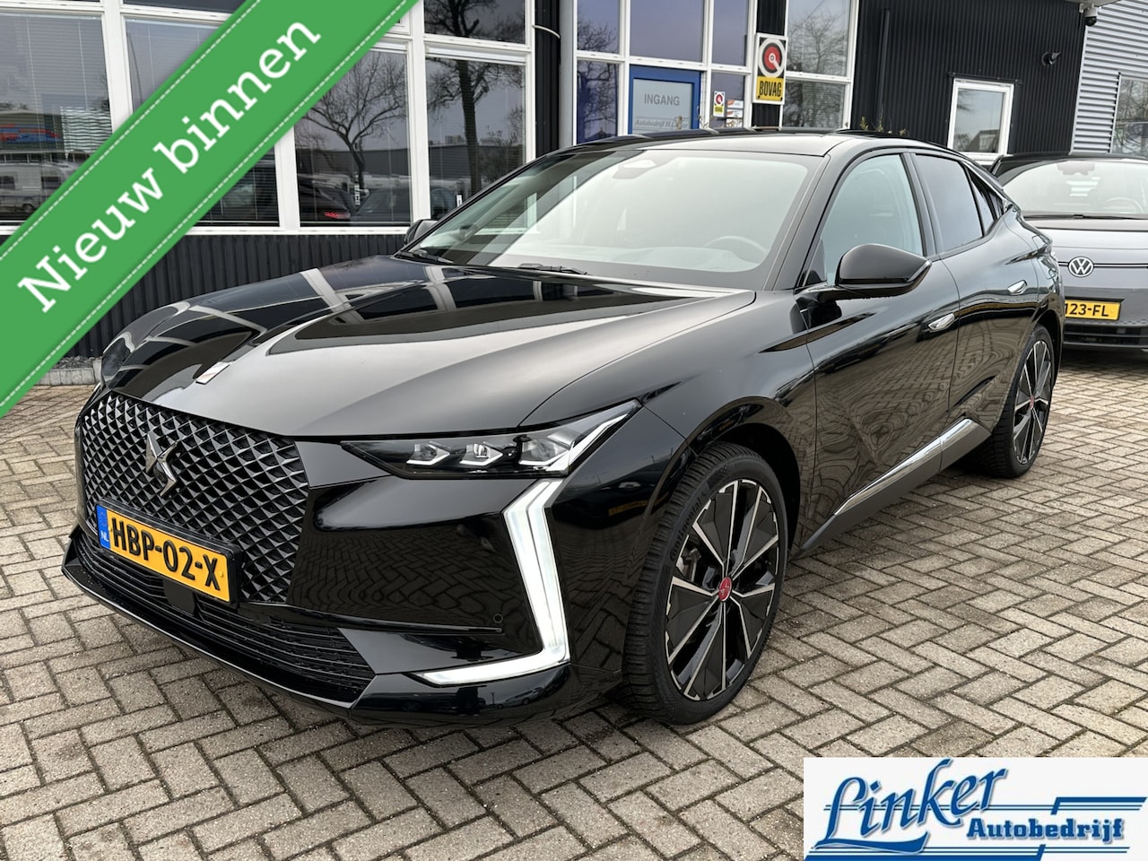 DS 4 - E-Tense Performance Line+ TREKHAAK STUURVERW RIJKLAAR 4SEIZOENBAND - AutoWereld.nl