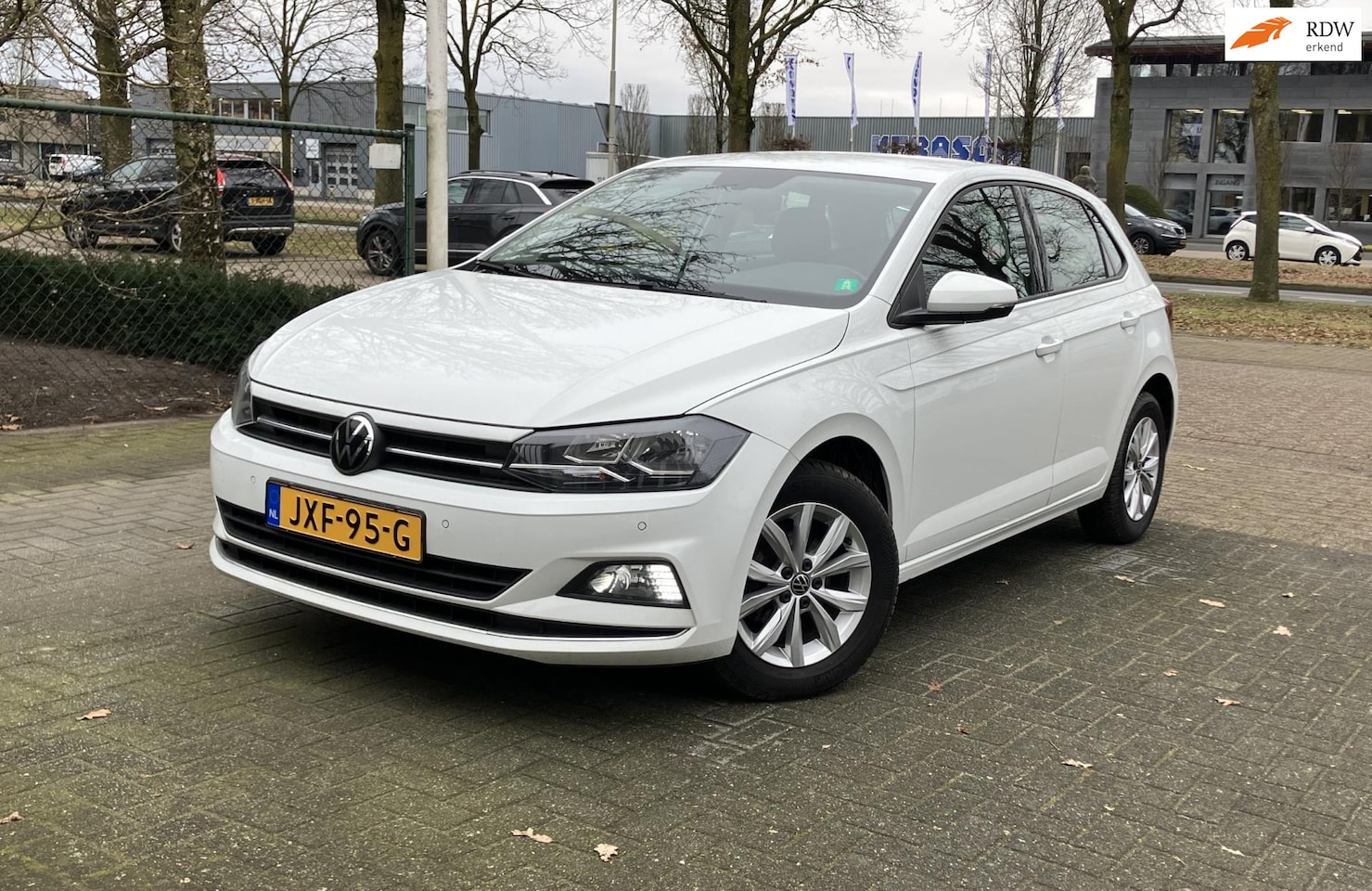 Volkswagen Polo - 1.0 TSI Highline Navi, Carplay, L.M velgen Pdc - AutoWereld.nl