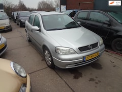 Opel Astra - 1.6 GL (8 klepper)5 drs elek pak nap apk