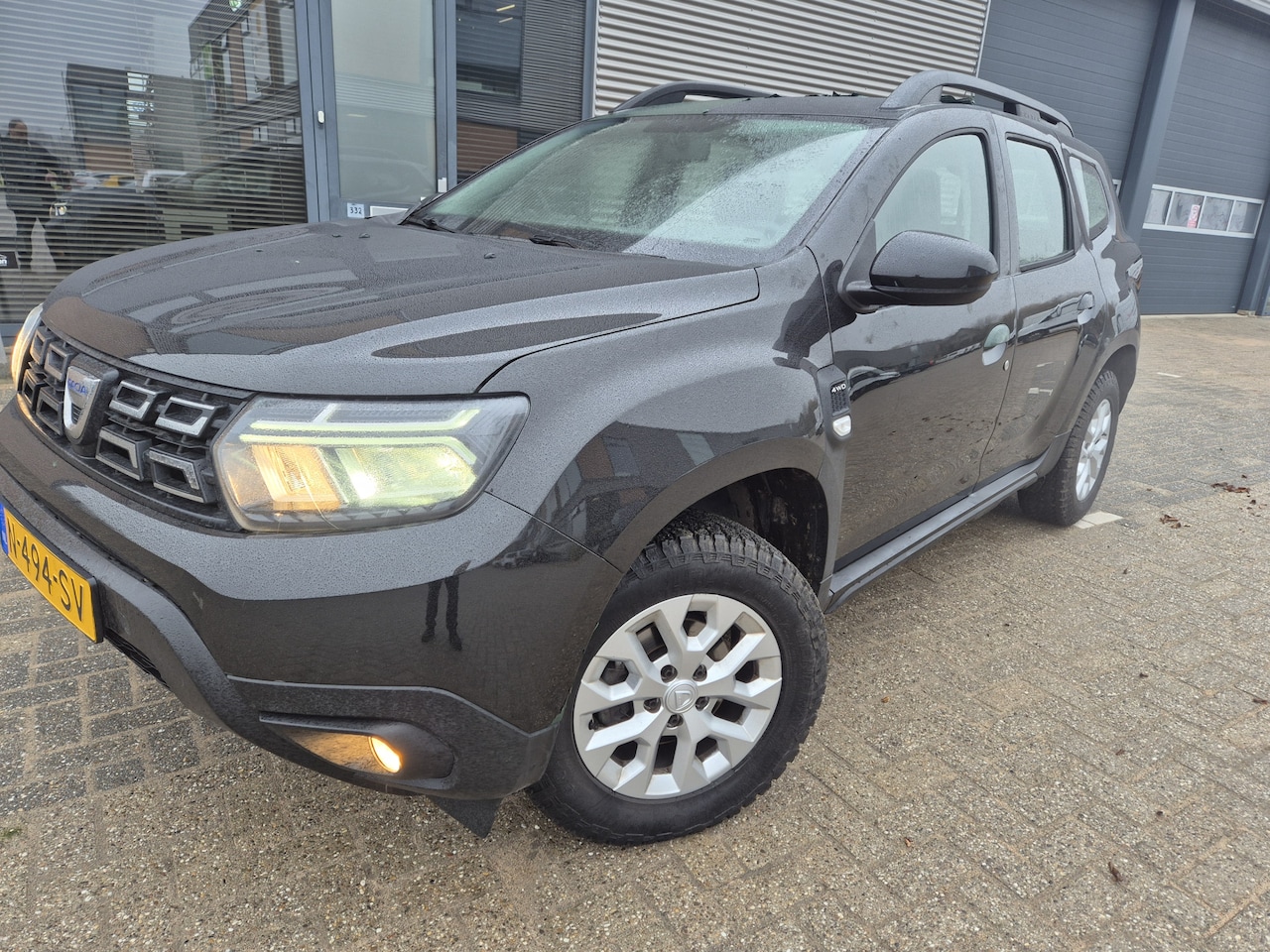 Dacia Duster - 1.3 TCe 4x4 150pk Comfort awd EXPORT PRIJS 15000,- - AutoWereld.nl