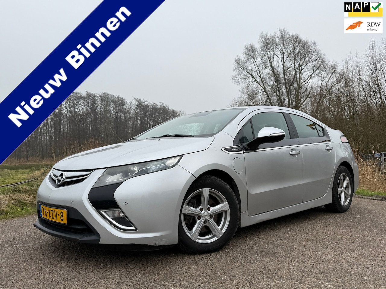 Opel Ampera - 1.4 Automaat / Leder / Camera / Navi / Stoelverwarming / 17" Zomerset + 16" Winterset / Ke - AutoWereld.nl