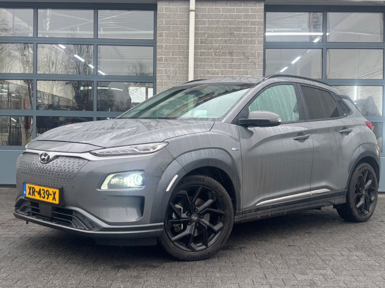 Hyundai Kona Electric - EV Premium 64 kWh| SOH 100 % | COMPLEET| 1E EIGENAAR | - AutoWereld.nl