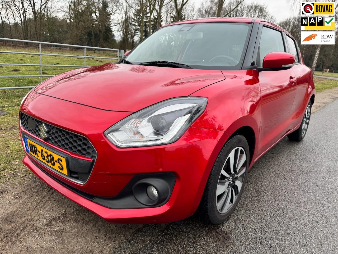 Suzuki Swift - 1.0 Stijl Smart Hybrid CarPlay/Android|Camera|Stoelverwarming - AutoWereld.nl