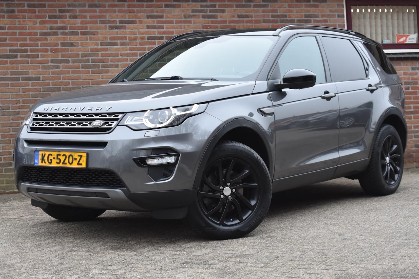 Land Rover Discovery Sport - 2.0 TD4 Urban Series SE Dynamic 7p. '16 Navi Pano Clima Cruise Inruil mogelijk - AutoWereld.nl