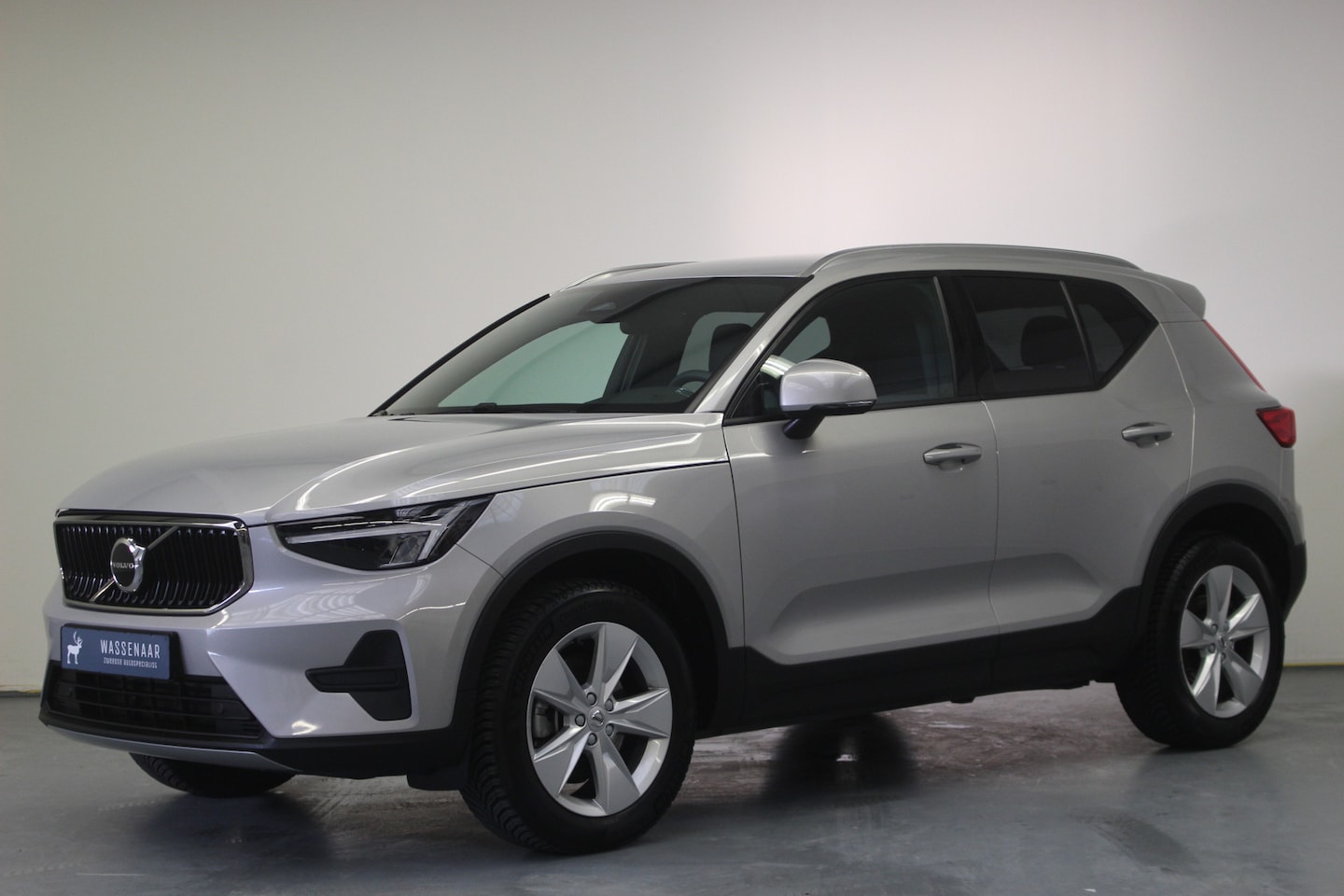 Volvo XC40 - 2.0 B3 Core | Rijklaarprijs | All-Season banden | - AutoWereld.nl