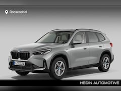 BMW X1 - xDrive30e X-line | Stoelverwarming | Sportstoelen | Camera | Panoramadak |