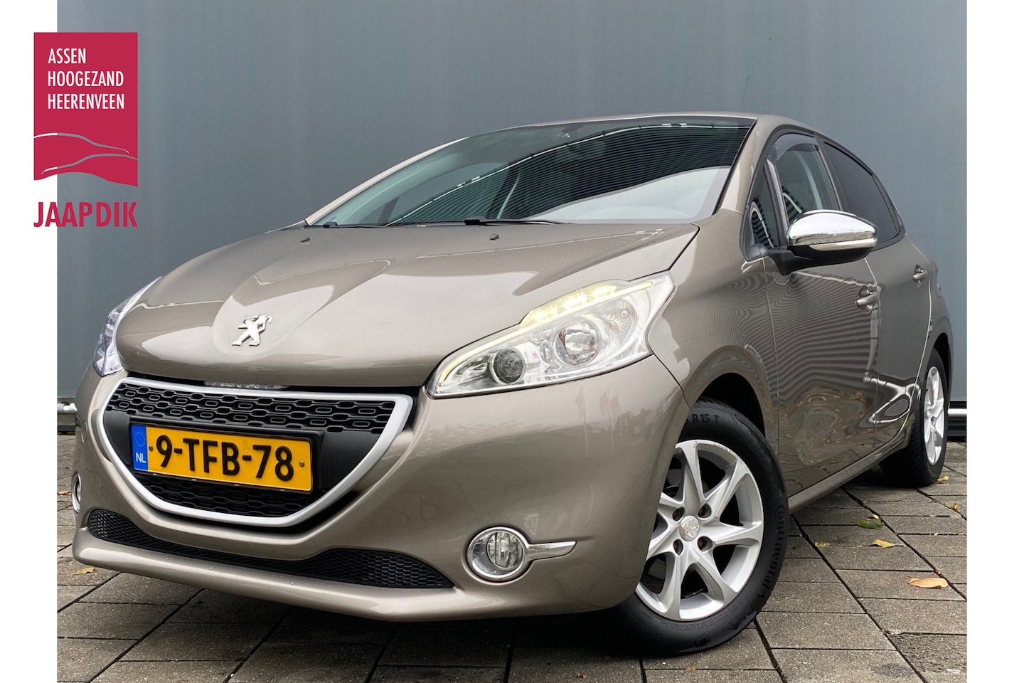Peugeot 208 - BWJ 2014 | 1.2 VTi 82PK Urban Soul | AIRCO | TREKHAAK | CRUISE | PDC | PRIVACY GLASS | LIC - AutoWereld.nl