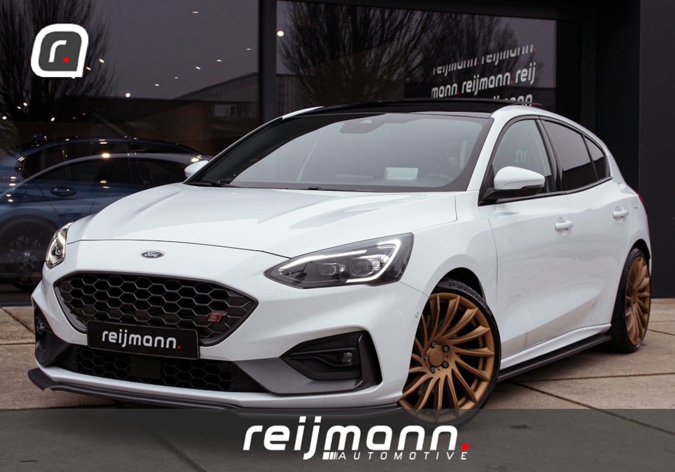 Ford Focus - ST-3 2.3 Performance | Milltek | Pano | B&O | Full | 280PK - AutoWereld.nl