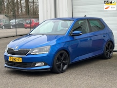 Skoda Fabia - 1.2 TSI Sport, Climate, Cruise, Keyless, Pops en Bangs, Rvs Uitlaat