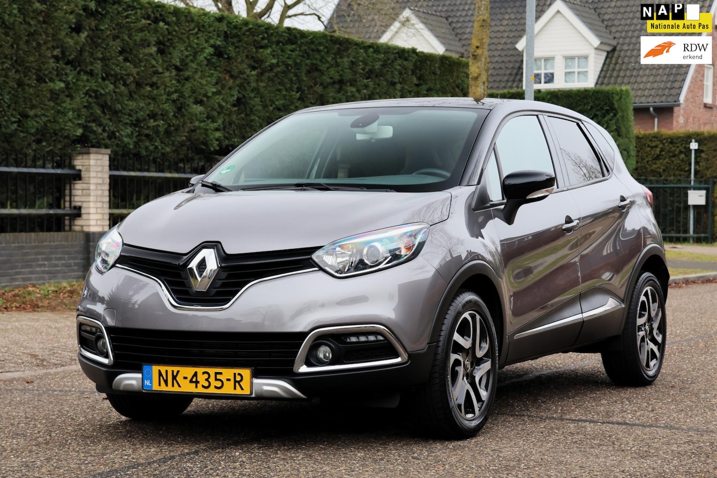 Renault Captur - 1.2 TCe Xmod | AUTOMAAT | CARPLAY | NAVI | CLIMA | CRUISE | CAMERA | LEDER | NAP | ZEER MO - AutoWereld.nl