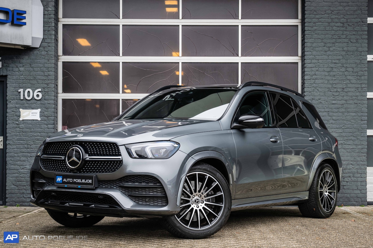 Mercedes-Benz GLE-Klasse - 350 e 4MATIC Premium Plus AMG,Pano, Leder, 21LM, Head-Up, Burmester, - AutoWereld.nl
