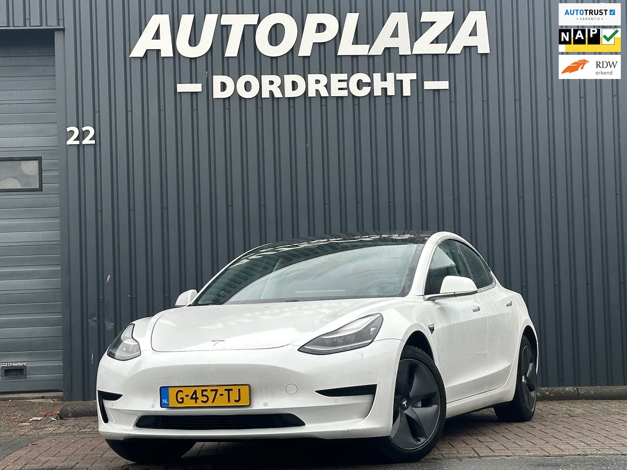 Tesla Model 3 - Standard RWD Plus 60 kWh - AutoWereld.nl
