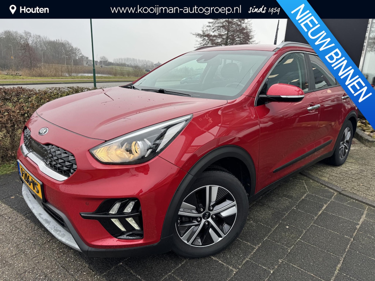 Kia Niro - 1.6 GDi Hybrid DynamicLine Eerste Eigenaar, Dealeronderhouden, Trekhaak, Apple Carplay/And - AutoWereld.nl