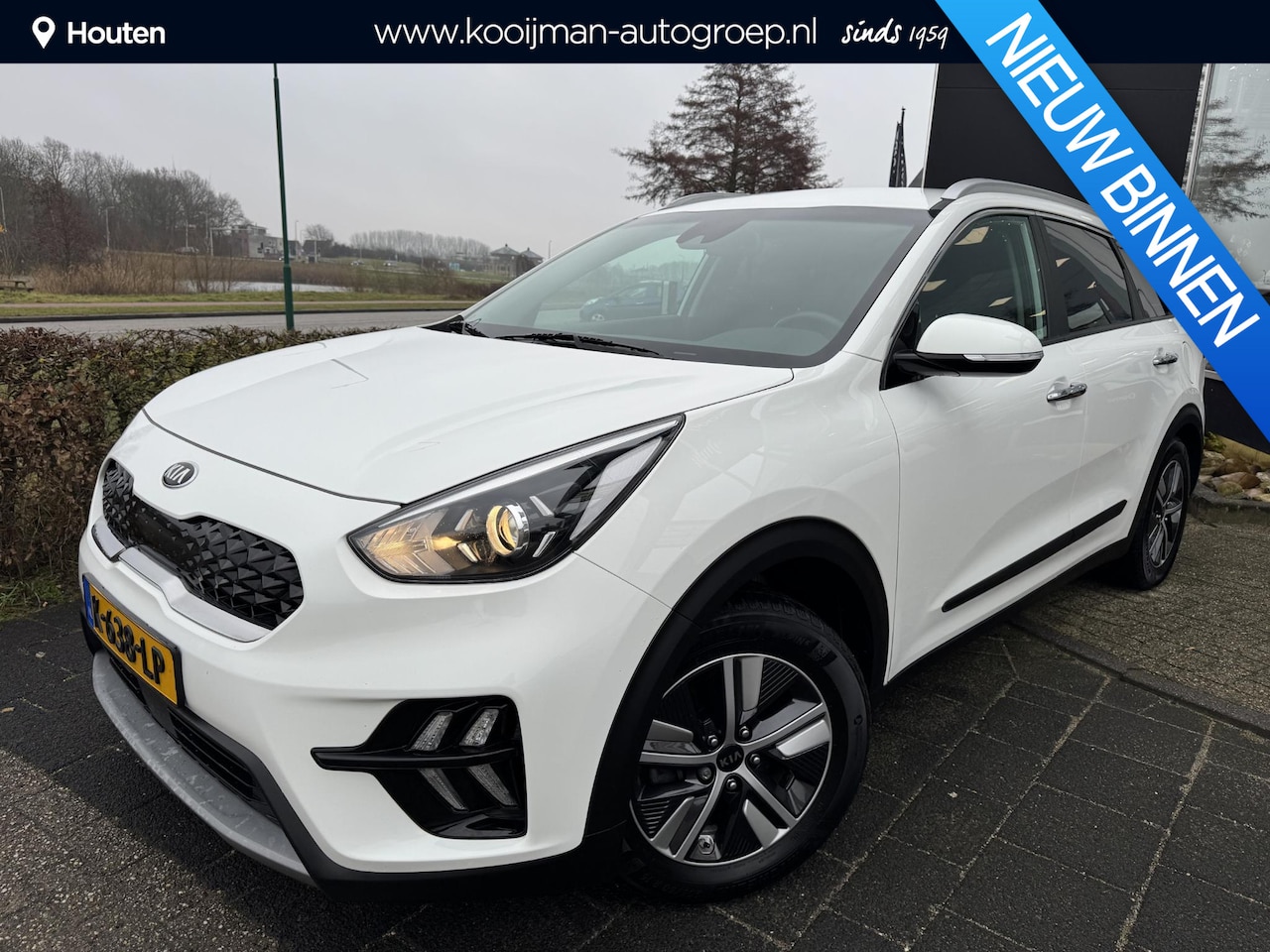 Kia Niro - 1.6 GDi Hybrid DynamicLine Trekhaak, Adaptieve Cruise Control, Eerste Eigenaar, Apple Carp - AutoWereld.nl