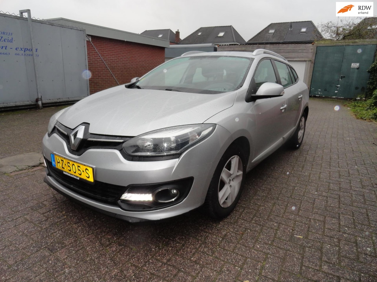 Renault Mégane Estate - 1.5 dCi Limited 1.5 dCi Limited (KM 210734 CLIMA NAVI) - AutoWereld.nl