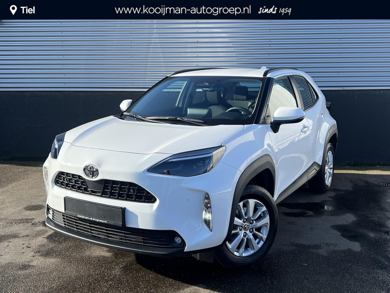 Toyota Yaris Cross - 1.5 Hybrid Business Dynamic Android auto Navigatie, Parkeersensoren voor + achter, LMV, Ap - AutoWereld.nl