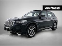 BMW X3 - xDrive30e | PANORAMADAK | ACHTERUITRIJCAMERA | STOELVERWARMING | HEAD-UP | LEDEREN BEKLEDI