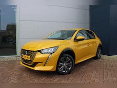 Peugeot e-208 - EV Allure Pack 50 kWh Airco Adapt.Cruise Navi Camera Carplay Dealer onderhouden