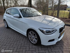BMW 1-serie - 116i Business+ M Pakket 6 bak Nav Koppakking lek