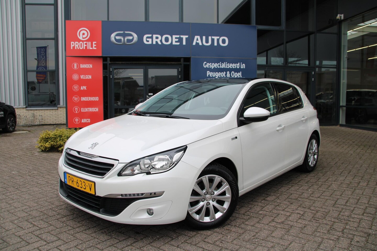 Peugeot 308 - 1.2 PureTech 110pk Style Airco Navi Panoramadak Dealer onderhouden - AutoWereld.nl