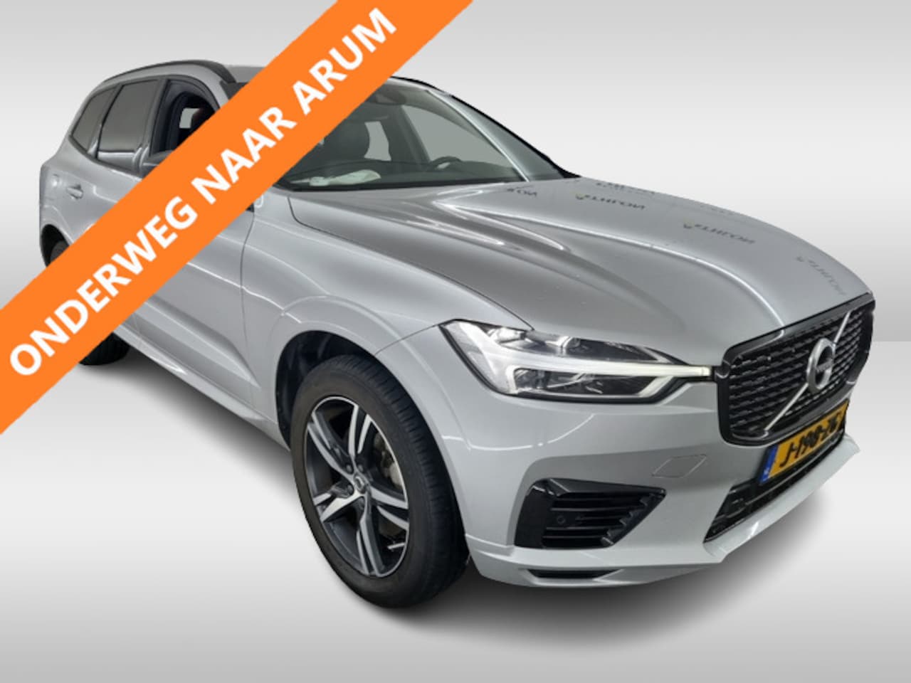 Volvo XC60 - 2.0 Recharge T6 AWD R-Design PANO | VOL LEER | MEMORY | PILOT + ACC - AutoWereld.nl