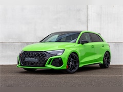 Audi RS3 - 2.5 TFSI Sportback Quattro / Keramisch / Panoramadak / RS sportuitlaat