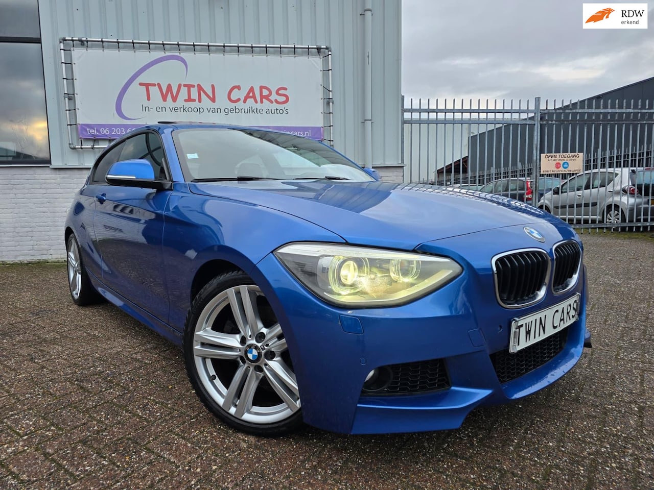 BMW 1-serie - 125i M-Sport Aut. Schuifdak Leder Xenon 18" - AutoWereld.nl