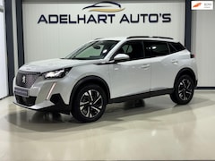 Peugeot 2008 - 1.2 PureTech Allure Automaat / Navigatie full map / Cruise control / Climate control