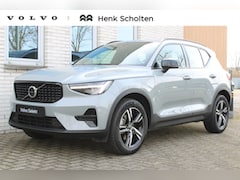 Volvo XC40 - B4 Automaat Plus Dark | Vapour Grey Metallic | All-Season banden | BLIS | Harman Kardon au