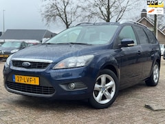 Ford Focus Wagon - 1.6 Comfort AIRCO CRUISE CTRL APK
