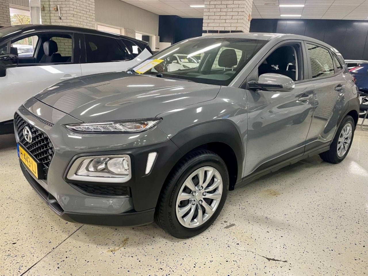 Hyundai Kona - 1.0 T-GDI I-DRIVE / Airco / Cruise / Lane Assist / Multimedia - AutoWereld.nl