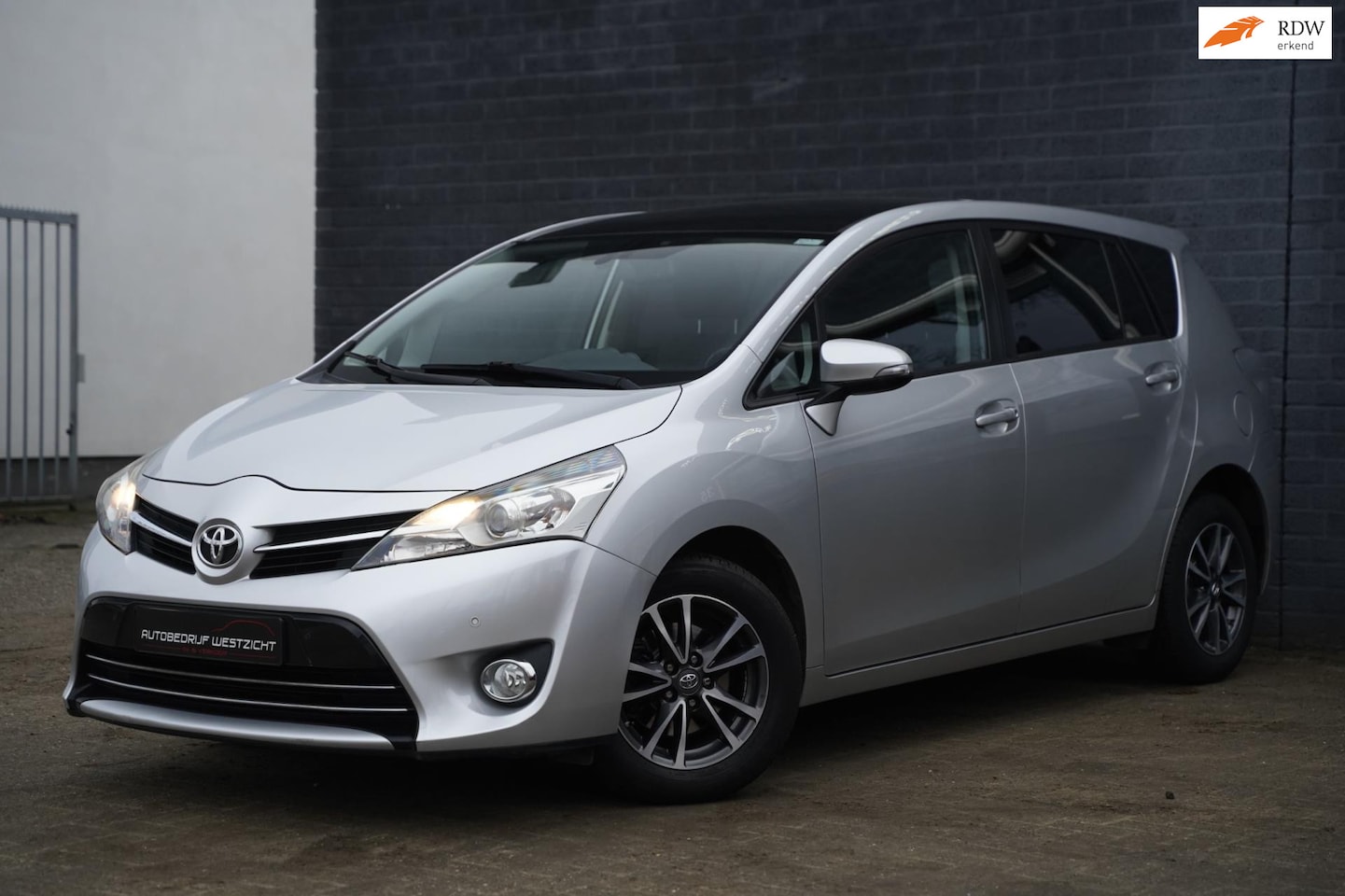 Toyota Verso - 1.8 Active, Dakraam, Dealer Onderhouden, NAP - AutoWereld.nl