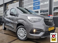 Opel Combo Life - 1.2 Turbo L2H1 Ultimate Automaat Navi / Winterpakket / Trekhaak / 15.242km