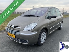 Citroën Xsara Picasso - Picasso, Trekhaak, Clima airco, Cruise contr, distributieriem vv, inruil mogelijk 1.6i-16V