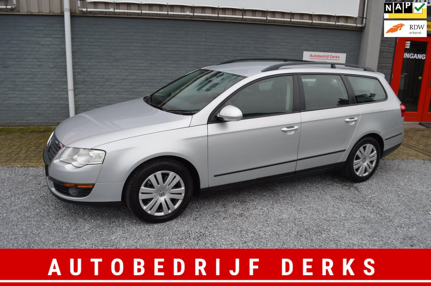 Volkswagen Passat Variant - 1.4 TSI Highline Automaat Airco Navi Trekhaak APK - AutoWereld.nl