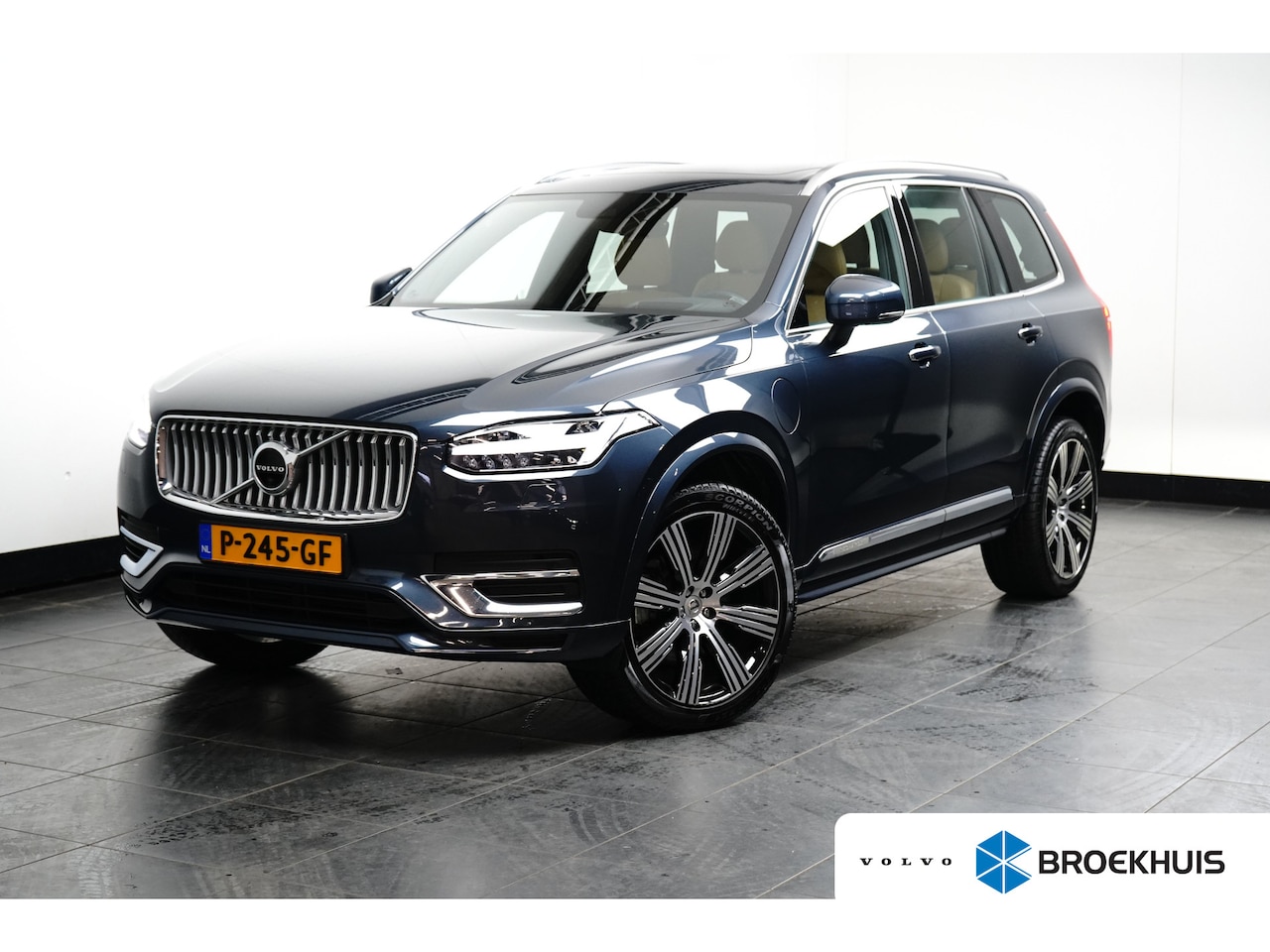 Volvo XC90 - 2.0 T8 Recharge AWD Inscription Exclusive | Luchtvering | Harman/Kardon | 360° Camera | St - AutoWereld.nl