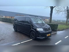 Volkswagen Transporter Caravelle - 2.5 TDI KANON BOMVOL AUTOMAAT CLIMA ZWART 2006