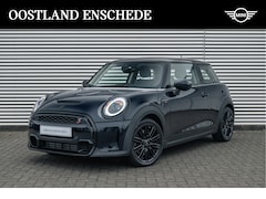 MINI Cooper S - Classic Automaat / Sportstoelen / LED / PDC / Airconditioning / Cruise Control / Navigatie