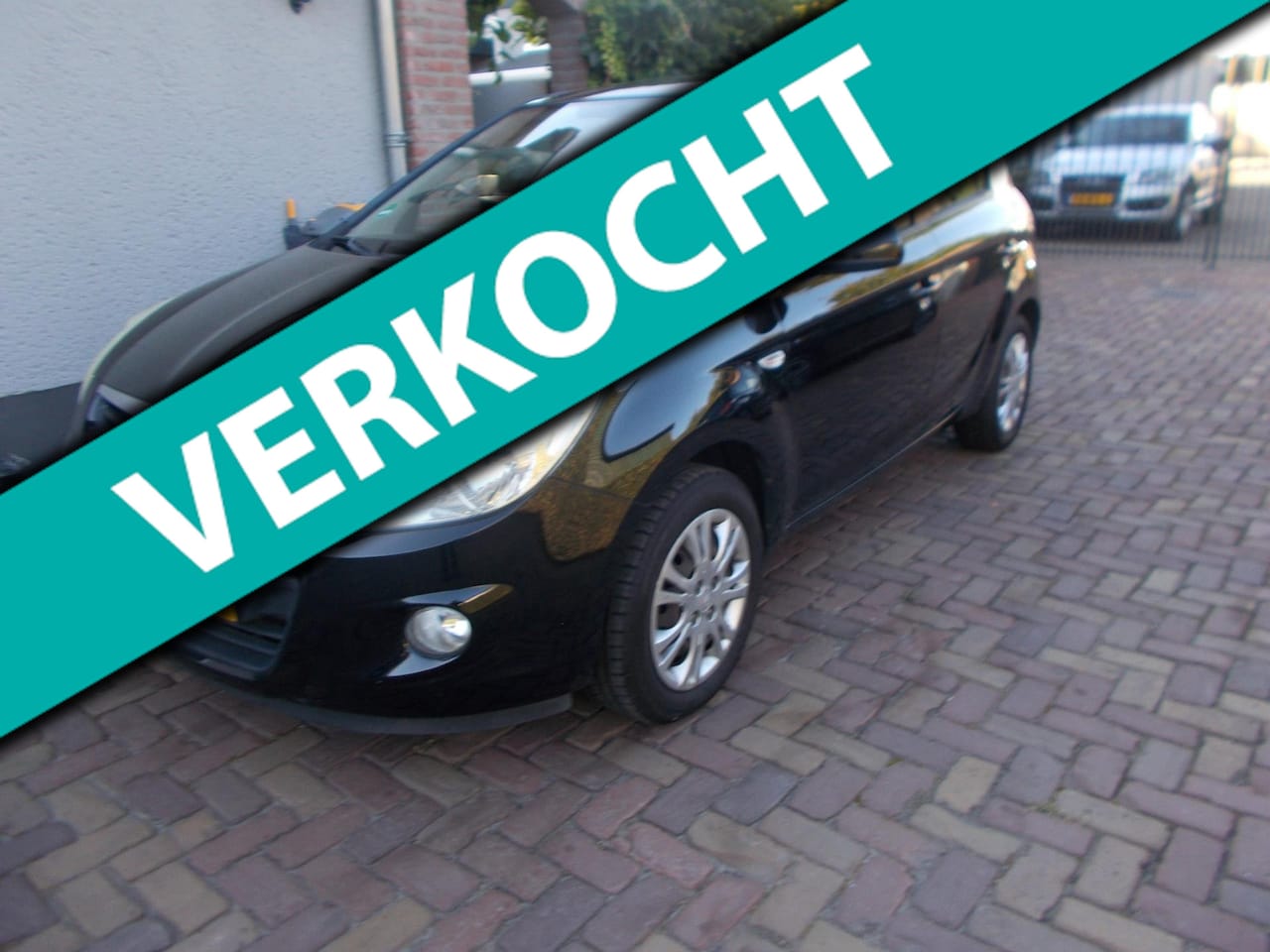 Hyundai i20 - 1.2i Business Edition airco apk 7-26 - AutoWereld.nl