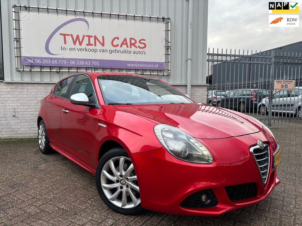 Alfa Romeo Giulietta - 1.4 T Business Executive Aut. Clima Cruise Nav - AutoWereld.nl