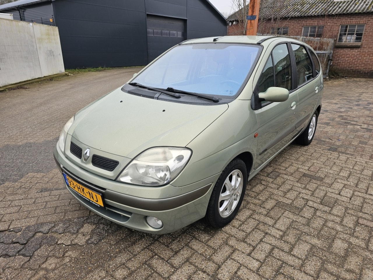 Renault Scénic - 2.0-16V Dynamique 2.0-16V Dynamique - AutoWereld.nl