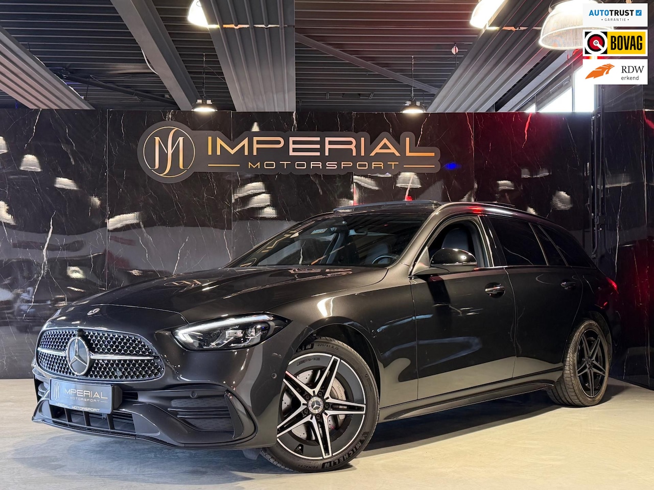 Mercedes-Benz C-klasse Estate - 300 e AMG Line Pano|Sfeer|Leder|Keyl - AutoWereld.nl