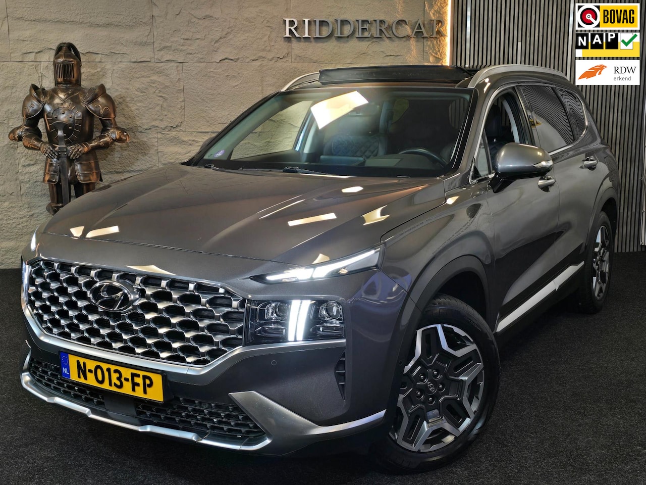 Hyundai Santa Fe - 1.6 T-GDI PHEV Premium Sky 7p|GARANTIE|TREKHAAK|PANO|360 CAM|HUD|LEDER - AutoWereld.nl