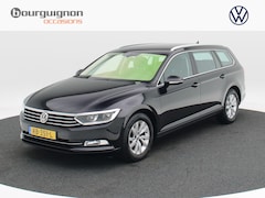 Volkswagen Passat Variant - 2.0 TDi 150 Pk Automaat Comfortline Business | Adaptive Cruise | Climate Control | Navigat